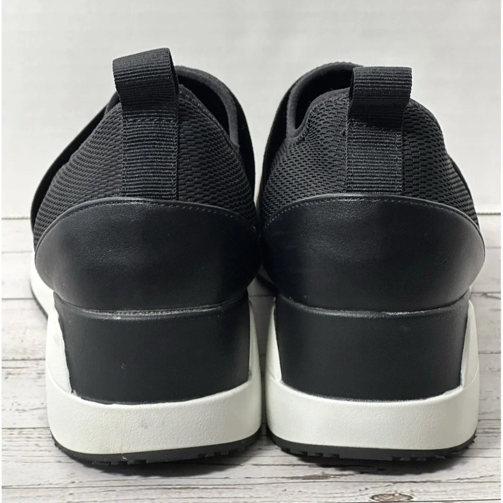 Alfani Step‎ In Flex Sneakers Black Pull-on Size 8.5 Women's Black Sneakers